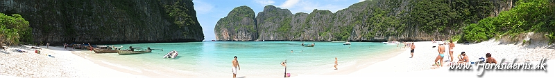 041111 Phi Phi Maya bay 018.JPG